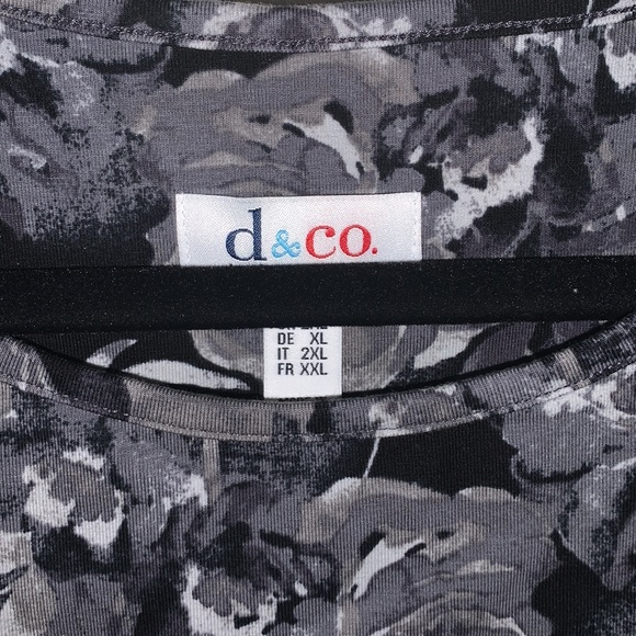 🎉SOLD ON EBAY🎉 Denim & Co. Watercolor Floral Printed Long Sleeve Top - Picture 2 of 3